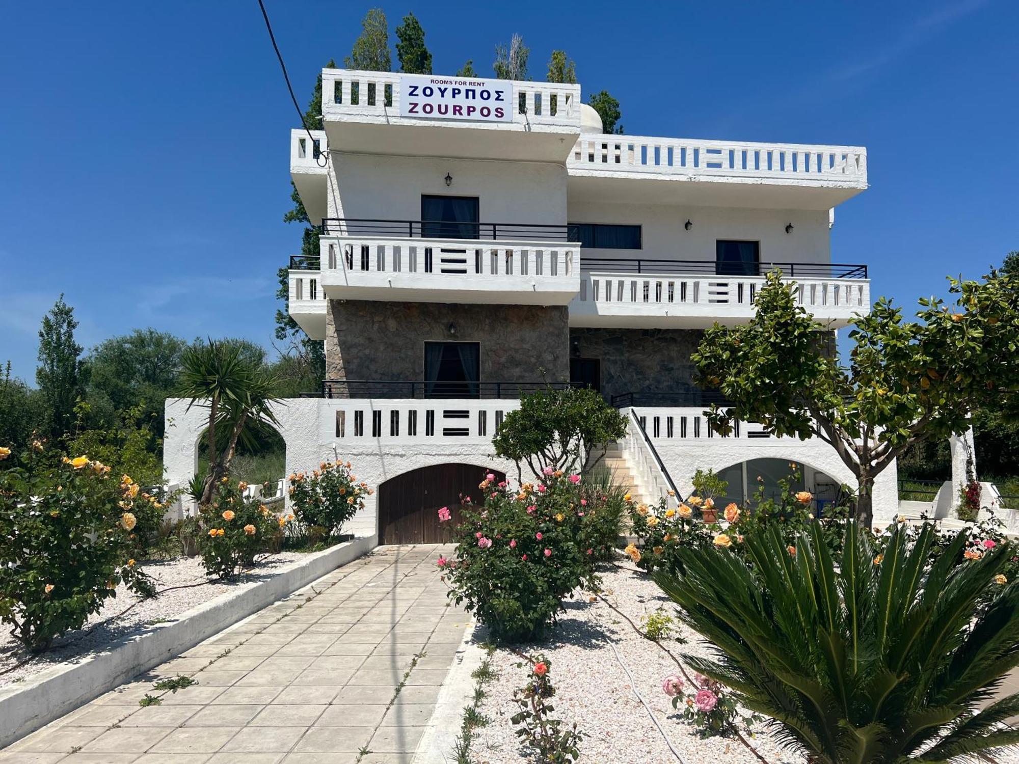 Zourpos Studios & Apartments Καλύβες Εξωτερικό φωτογραφία