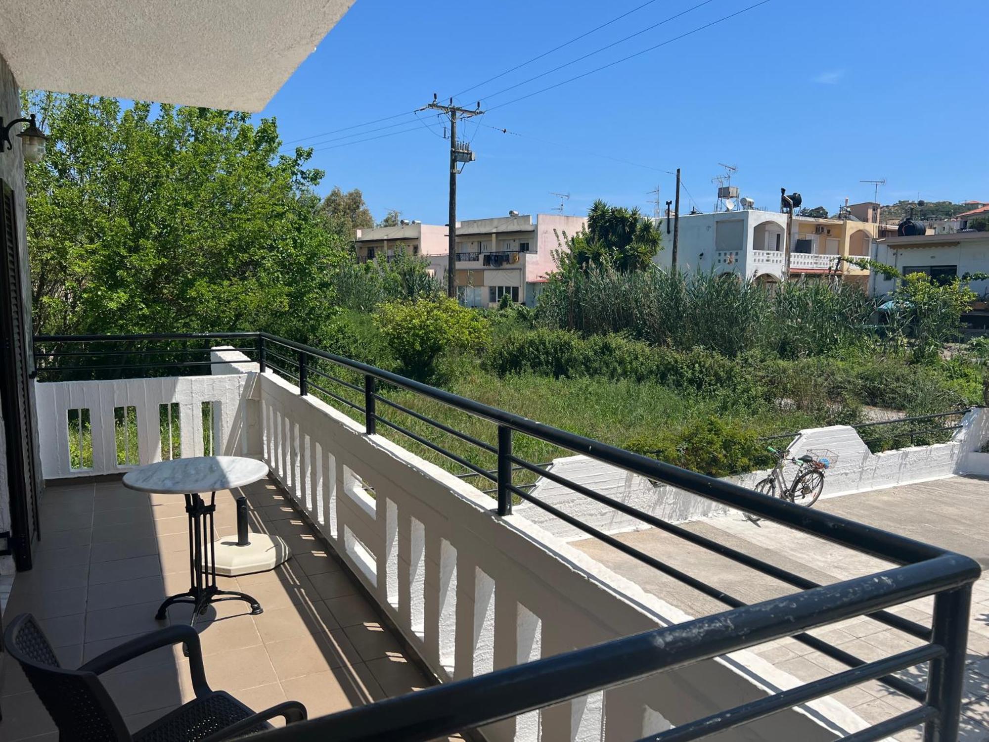 Zourpos Studios & Apartments Καλύβες Εξωτερικό φωτογραφία